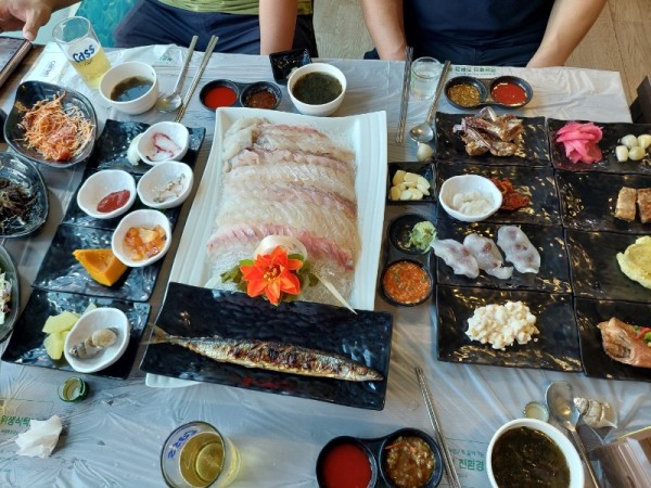 KakaoTalk_20230819_044343512.jpg